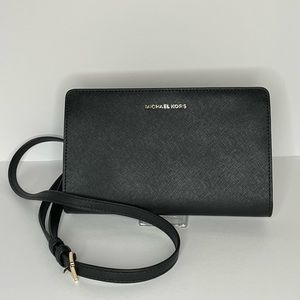 Michael Kors Jet Set Travel Crossbody